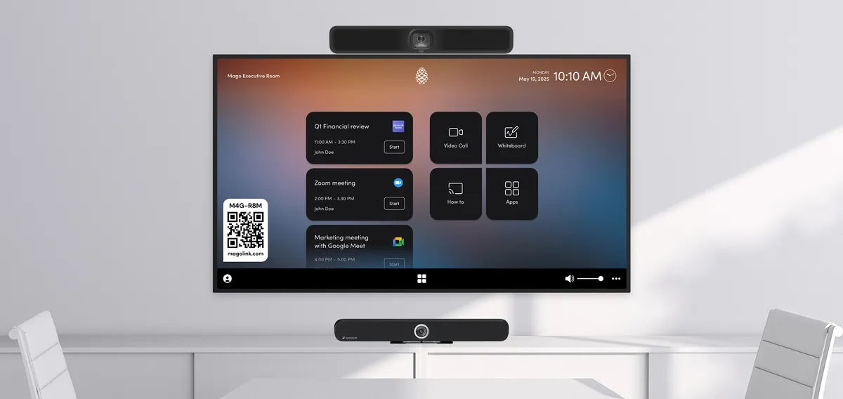 Mago Pro on a display with a Sennheiser TeamConnect Bar
