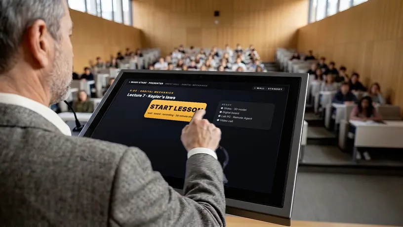 Town Hall & Smart Education